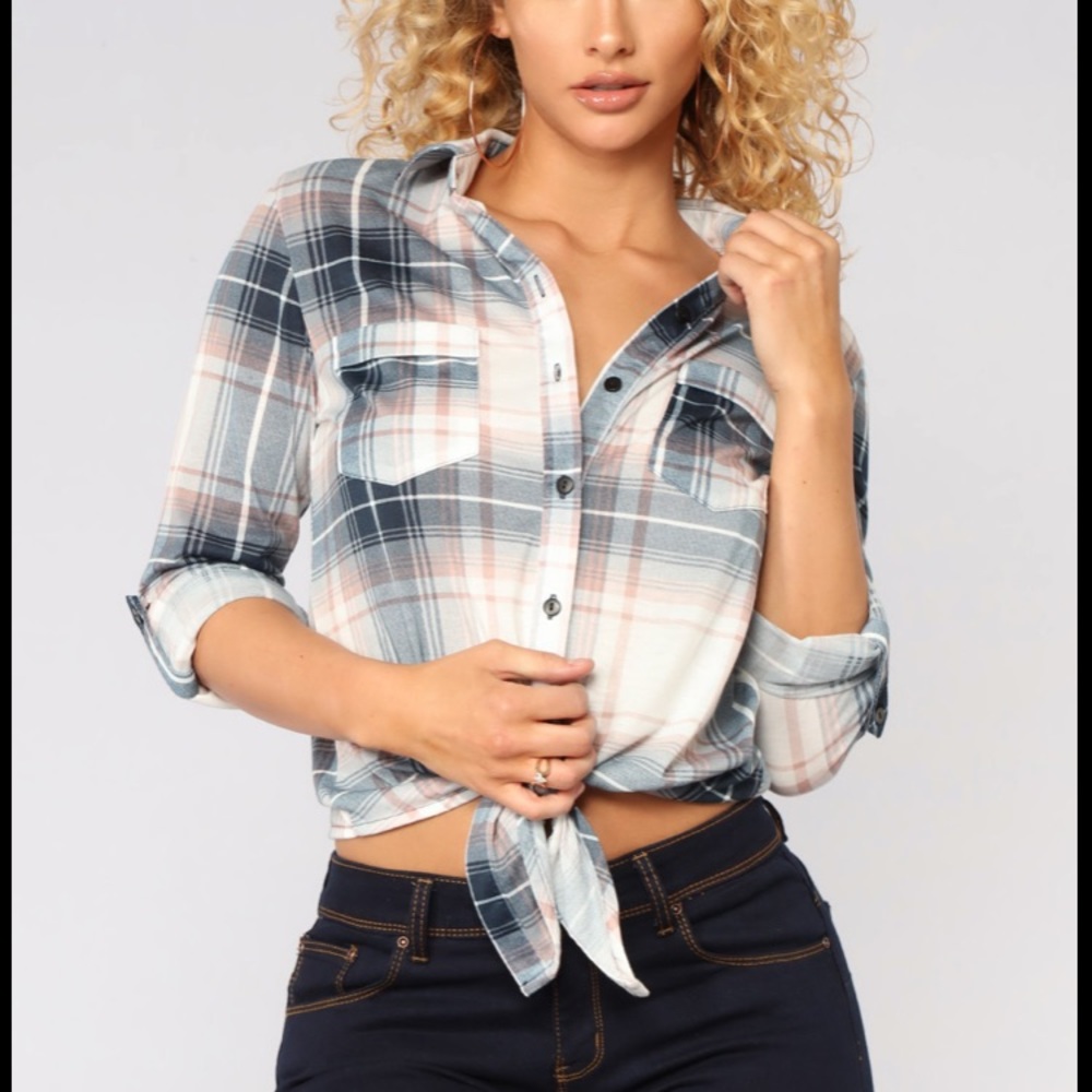 Fashion nova plaid tie top